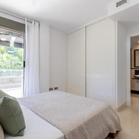 Apartament Uhc Family Complex *