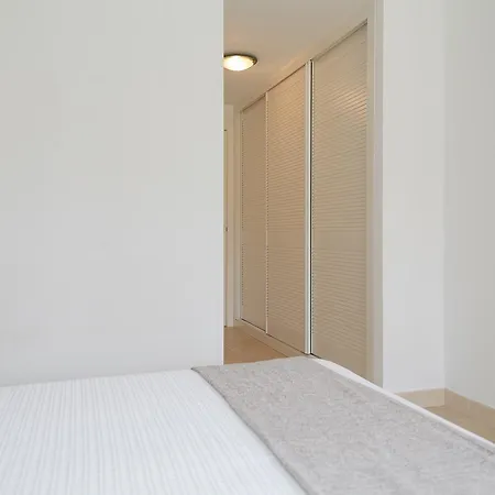 Uhc Family Complex Apartment *