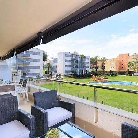 Uhc Family Complex Salou